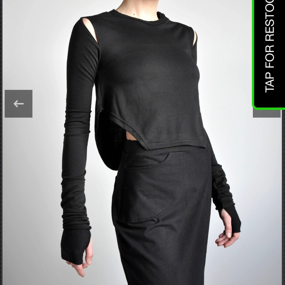 Black Long Sleeve Cutout Tee - Women's Modern Layered Top